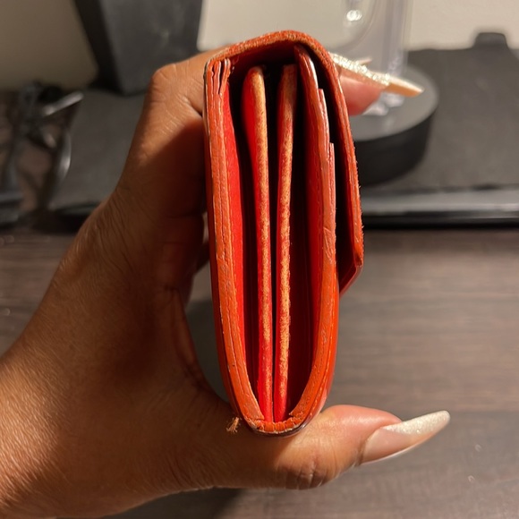 🔥🌝 ❌❌SOLD❌❌VINTAGE EUC LOUIS VUITTON VERNIS SARAH CORAL WALLET - Picture 12 of 12